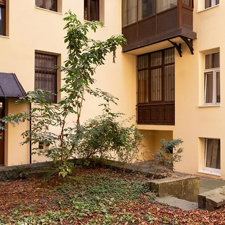 Zygmunta Augusta Street Near Old Town & Planty By Downtown Apartment *